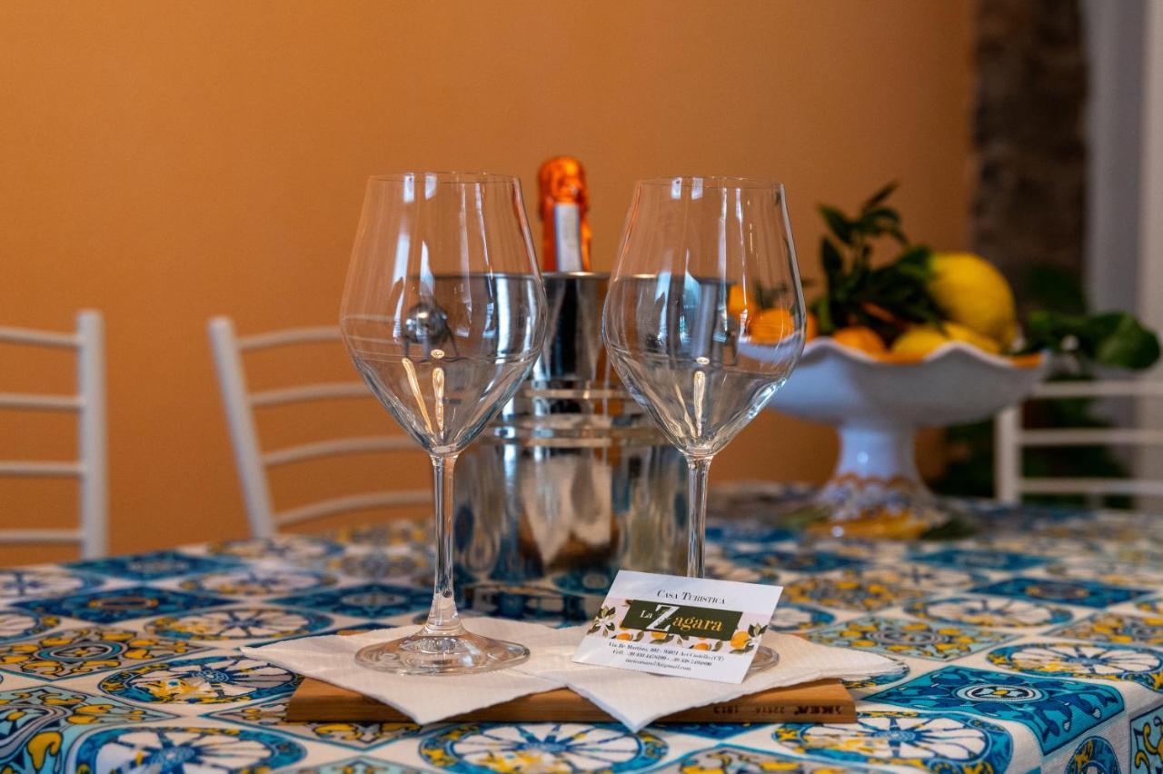 La Zagara Apartment Aci Castello Luaran gambar